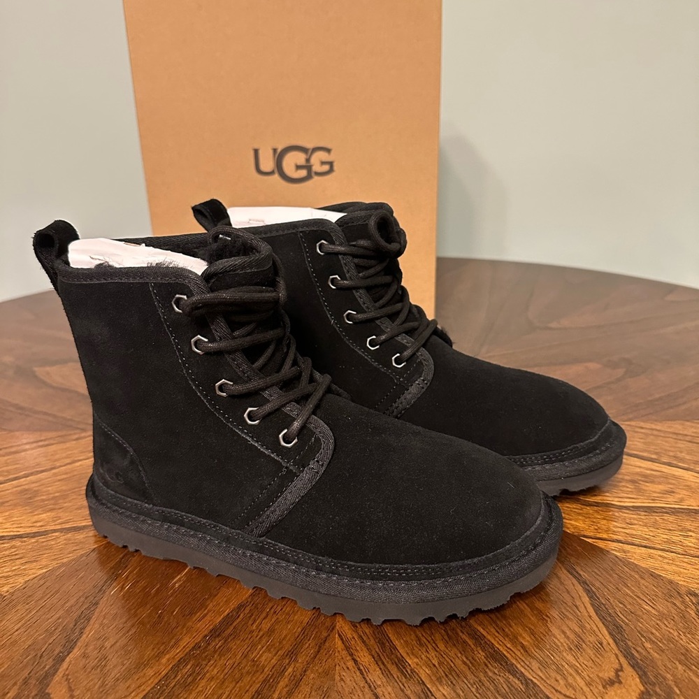 NIB UGG Women’s Neumel High Suede Boots in Black